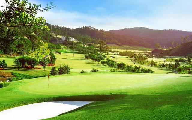 Sam Tuyền Lâm Golf & Resorts